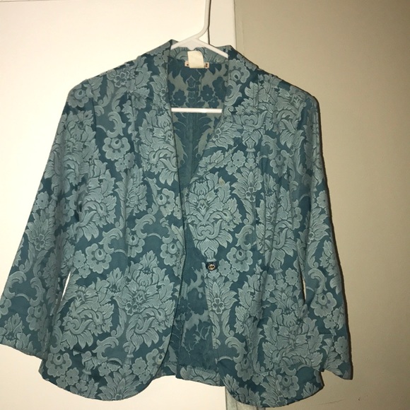 Blazer - Picture 1 of 2